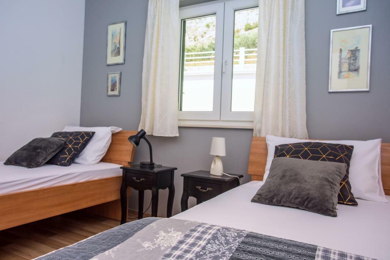 Villa Maslina, With Private 32M2Pool, Panoramic Views On 100Km Coastline, 12 Pax Lokva Rogoznica Zewnętrze zdjęcie
