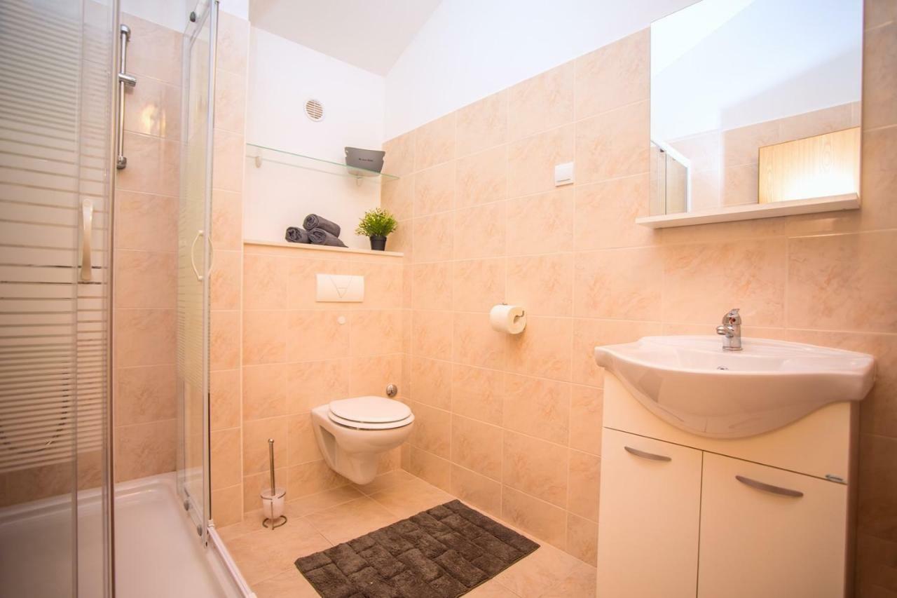Villa Maslina, With Private 32M2Pool, Panoramic Views On 100Km Coastline, 12 Pax Lokva Rogoznica Zewnętrze zdjęcie